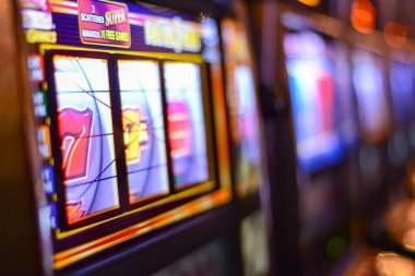 Live-dealer tables on tournament days Live-dealer tables during Free Fire tournaments